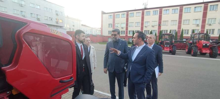 بازدید از شرکت تراکتورسازی مینسک