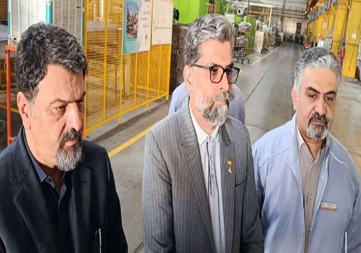 معاون وزیر صمت: نگرانی برای تداوم تولید در صنعت خودرو وجود ندارد 