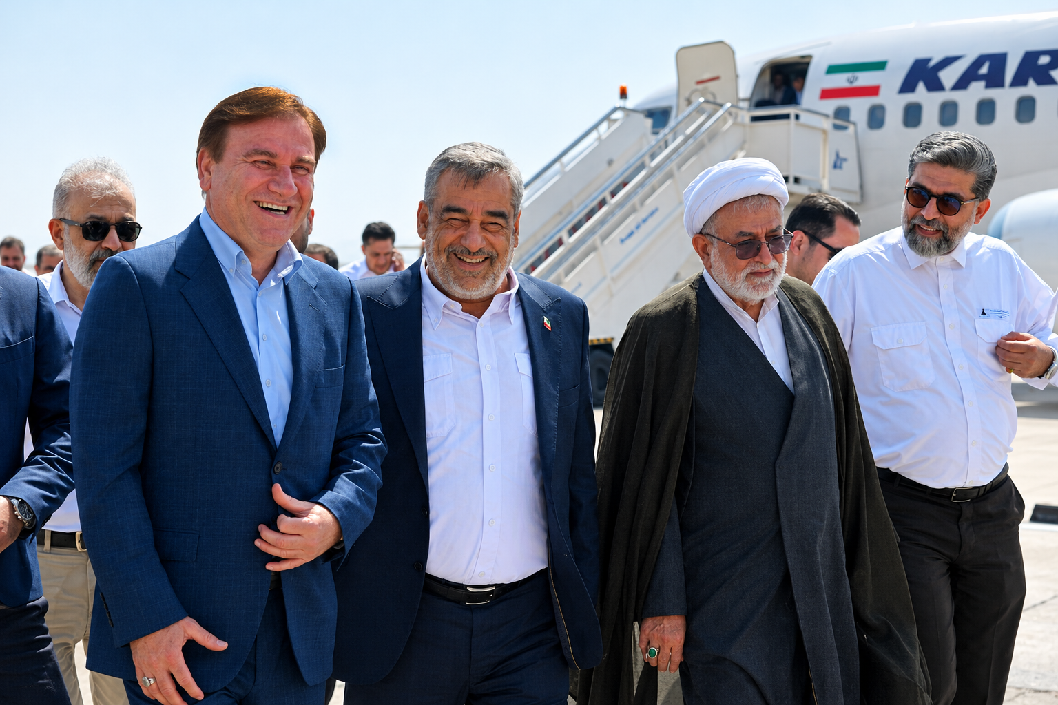 سرپرست وزارت نفت در بازدید از پروژه های آسیب دیده منطقه پارس جنوبی : قدردانی از نقش‌آفرینی ایدرو در بازسازی واحد های اسیب دیده فاز ۱۴ پارس جنوبی