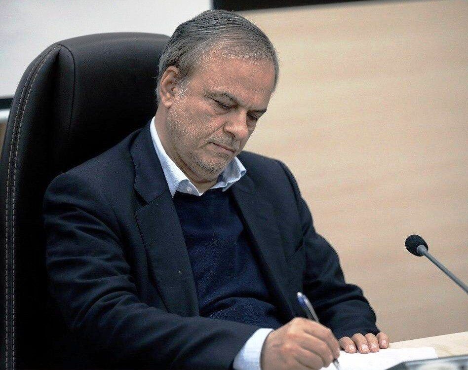 http://www.idro.ir/fa-ir/PublishingImages/14000409-vazir.jpg