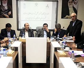 http://www.idro.ir/fa-ir/PublishingImages/960928-kargrooh%20e%20daryayei.jpg