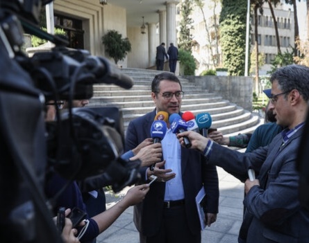 http://www.idro.ir/fa-ir/PublishingImages/981026-rahmani.jpg